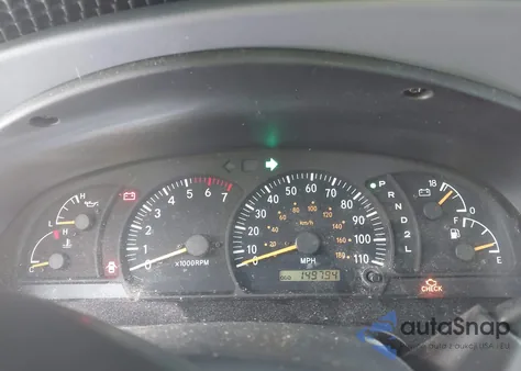 2000 Toyota Tundra Sr5 V8 z USA, uszkodzony, nr VIN 5TBRT341XYS061912